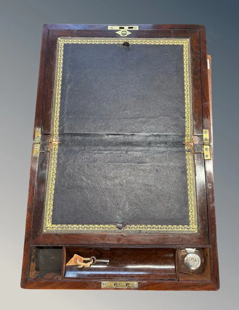 Oak Cased Writing Slope with Fitted Tooled Leather Interior Image 1++