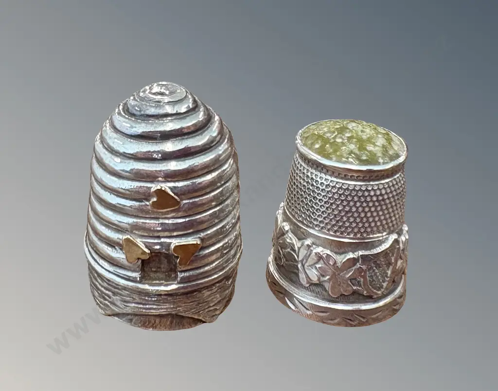 Two Sterling Silver Thimbles TW20.6gms Image 1++