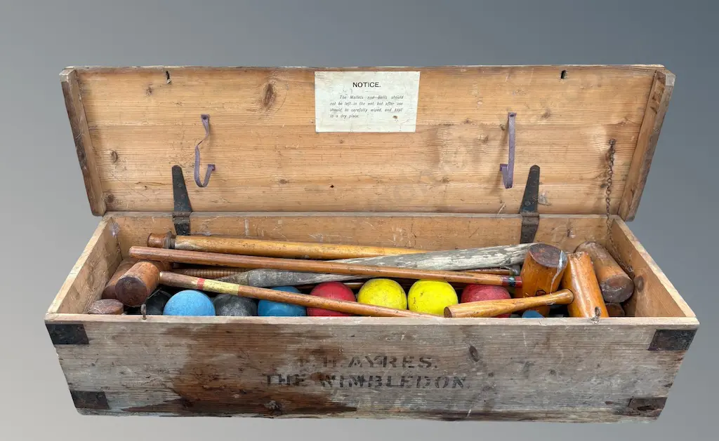 Wooden Cased Croquet Set with Mallets and Balls Image 1++