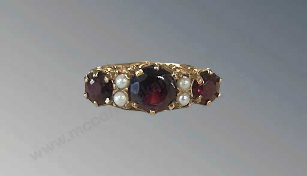 9ct Gold, Garnet & Seed Pearl Ring, Size K/L, TW3.2gms Image 1++
