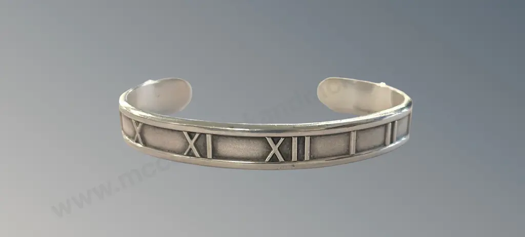 Tiffany & Co Sterling Silver Bangle, TW18.1gms Image 1++