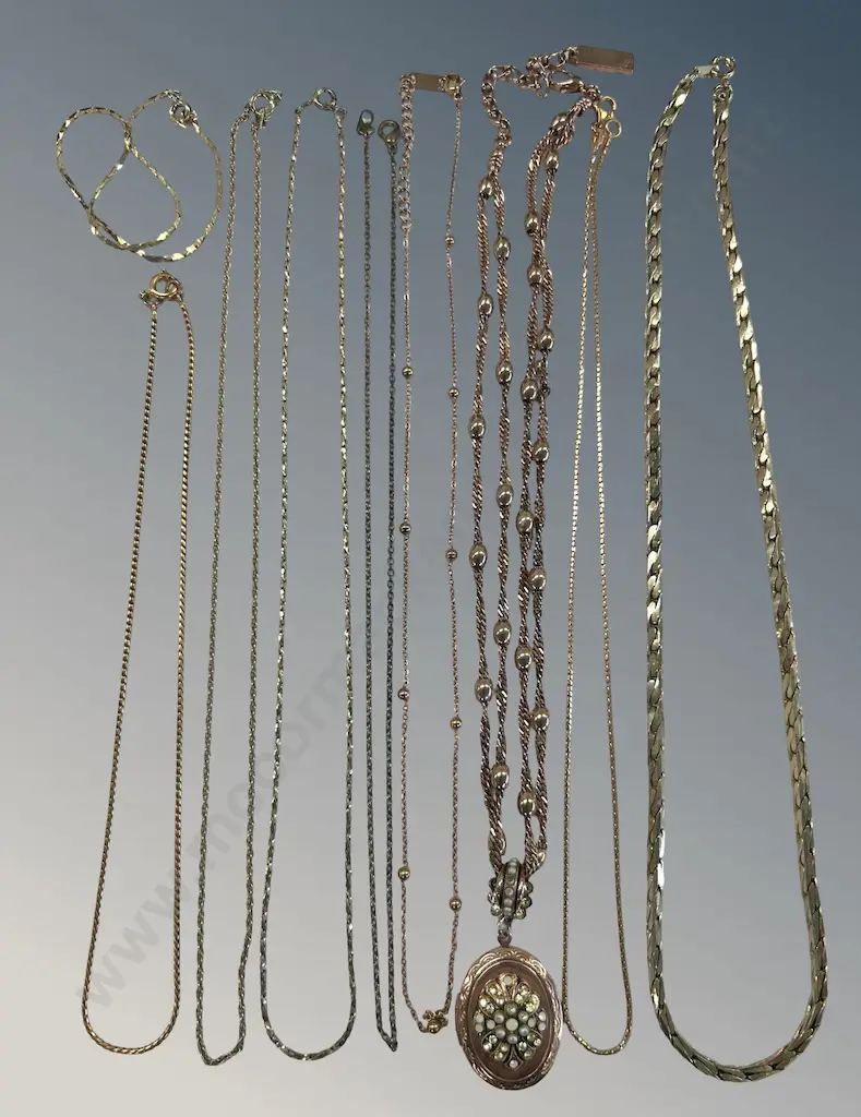 Assorted Gold Chains and Locket Necklace Image 1++