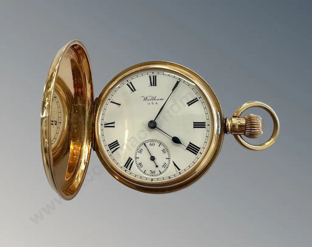 15ct Gold Waltham USA Hunter Pocket Watch with Dust Cover, TW96.4gms Image 1++