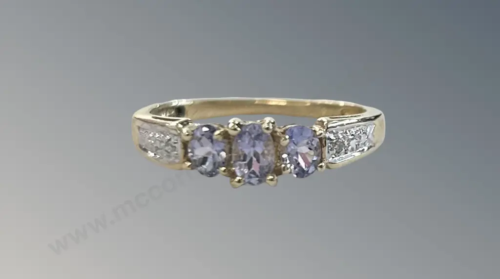 9ct Gold Diamond and Tanzanite Ring, Size N, TW1.7gms Image 1++