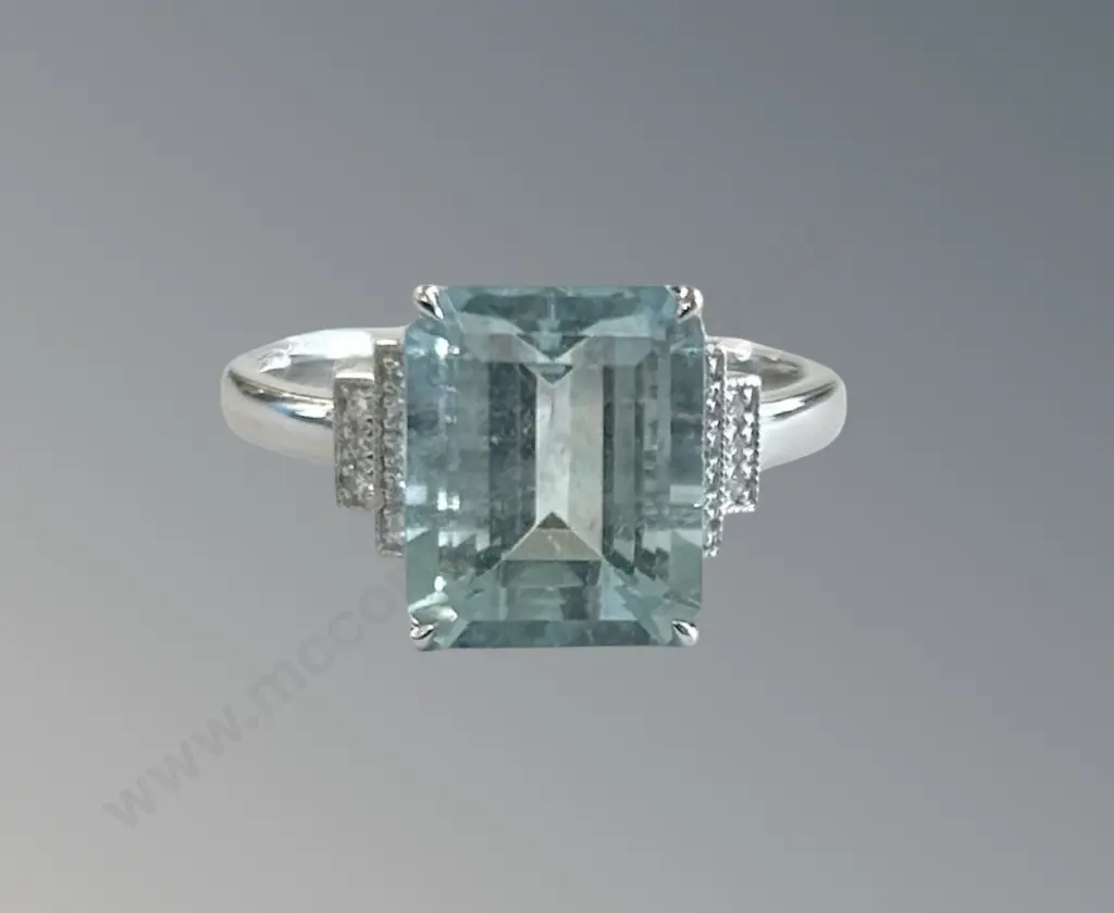 18ct White Gold Aquamarine and Diamond Ring, Aquamarine 4.7ct, Size P, TW4.126gms, Valuation $6800 Image 1++