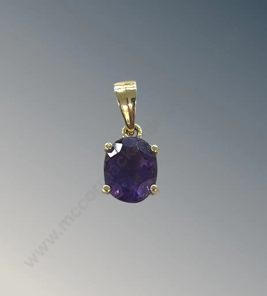18ct Gold Amethyst Pendant, TW2.1gms Image 1++