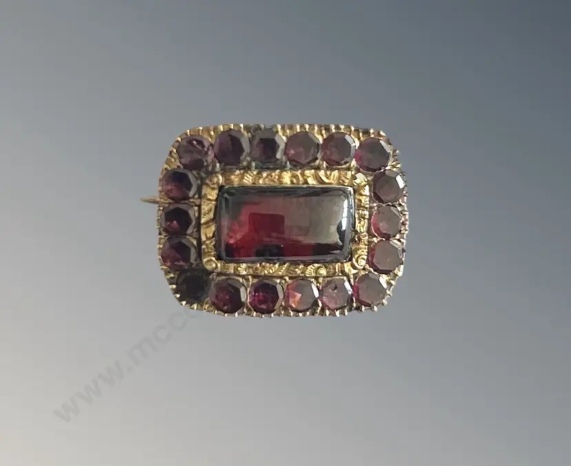 Almandine Garnet Brooch in Georgian Setting Image 1++