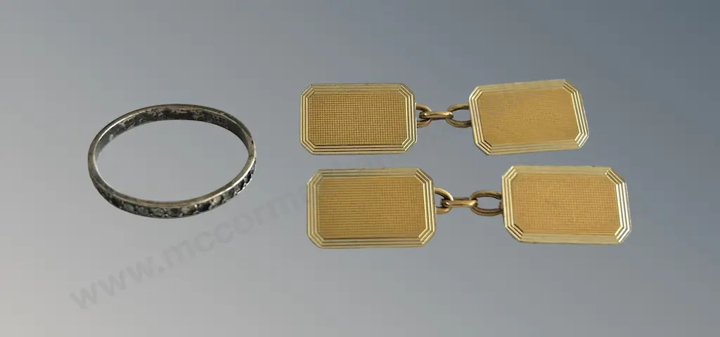 Pair of Sterling Silver Cufflinks and Ring TW7.5gms Image 1++