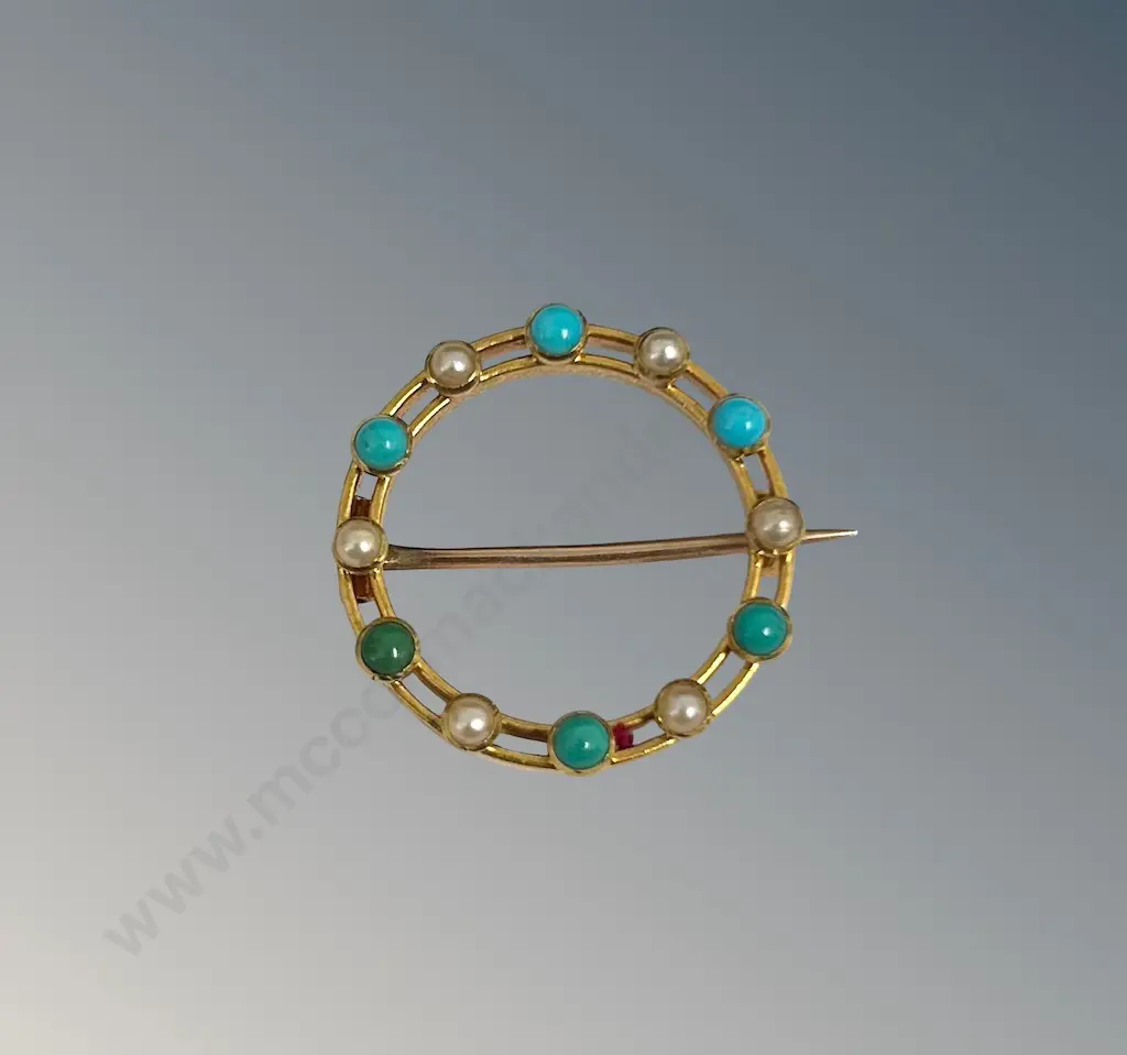 18ct Gold Seed Pearl and Turquoise Circular Brooch, TW3.8gms Image 1++