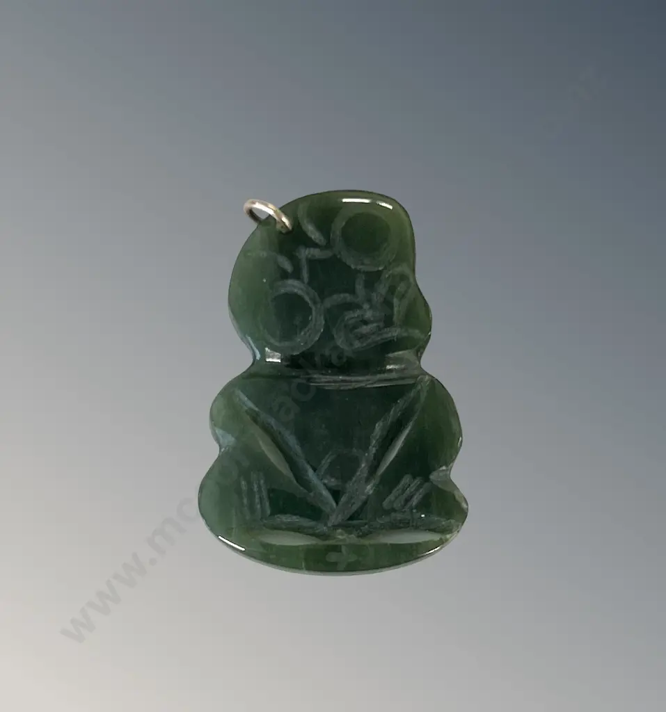 Greenstone Tiki, H3.5cm Image 1++