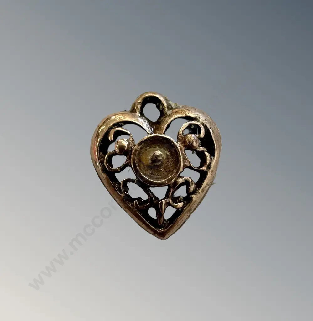 9ct Gold Heart Pendant (missing stone), TW0.8gm Image 1++