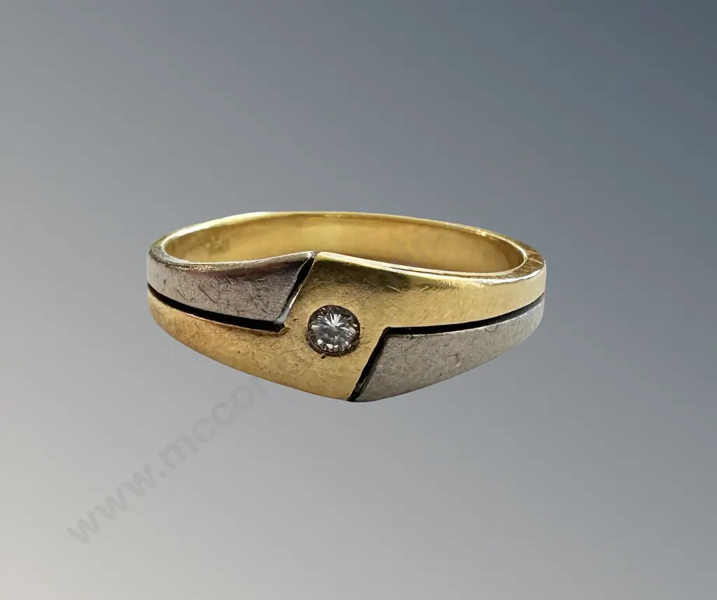 18ct Yellow and White Gold Diamond Ring, Size N, TW4.3gms Image 1++