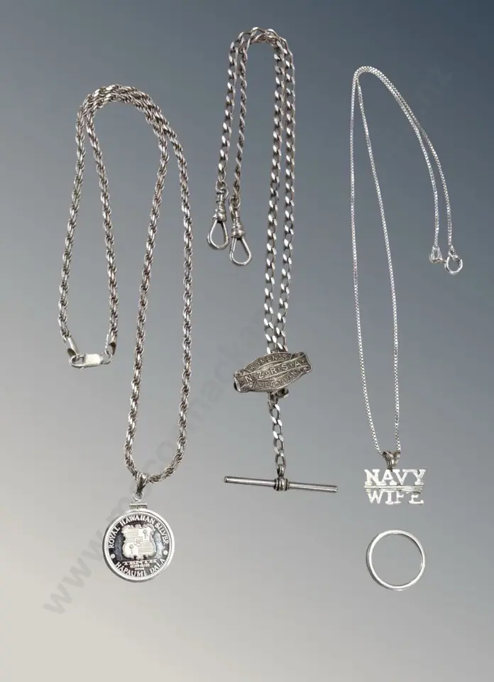 Sterling Silver Chains, Pedants and Tiffany Ring Size I, TW48.6gms Image 1++