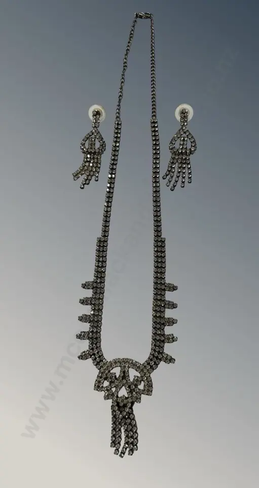 Art Deco Style Diamante Necklace and Matching Drop Earrings Image 1++