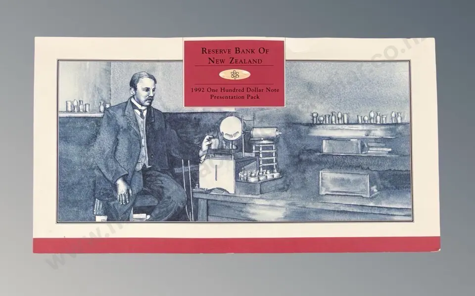 NZ 1992 One Hundred Dollar Note Presentation Pack Image 1++