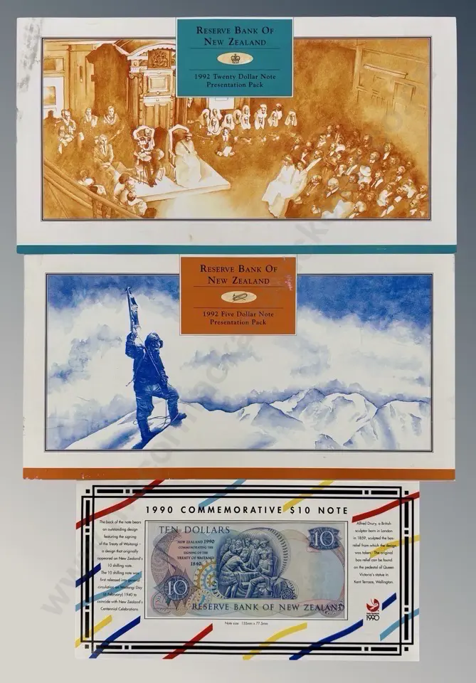 NZ Twenty Dollar 1992 Presentation Pack, 1992 Presentation Pack & 1990 Ten Dollar Commemorative Image 1++