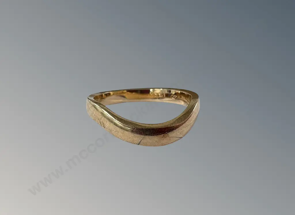 13ct Gold Ring, Size N, TW3.5gms Image 1++