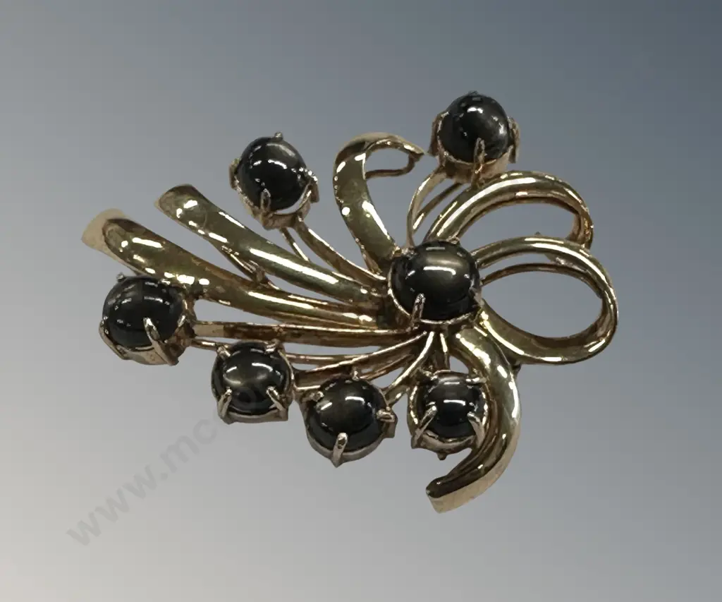 18ct Yellow Gold and Black Star Sapphire Brooch, L5cm, TW15.6gms Image 1++