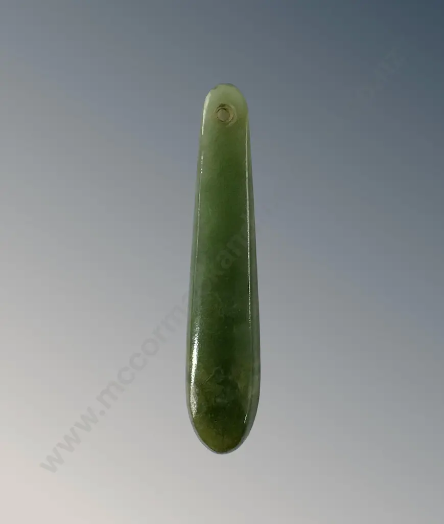 Greenstone Pendant, L7.5cm Image 1++