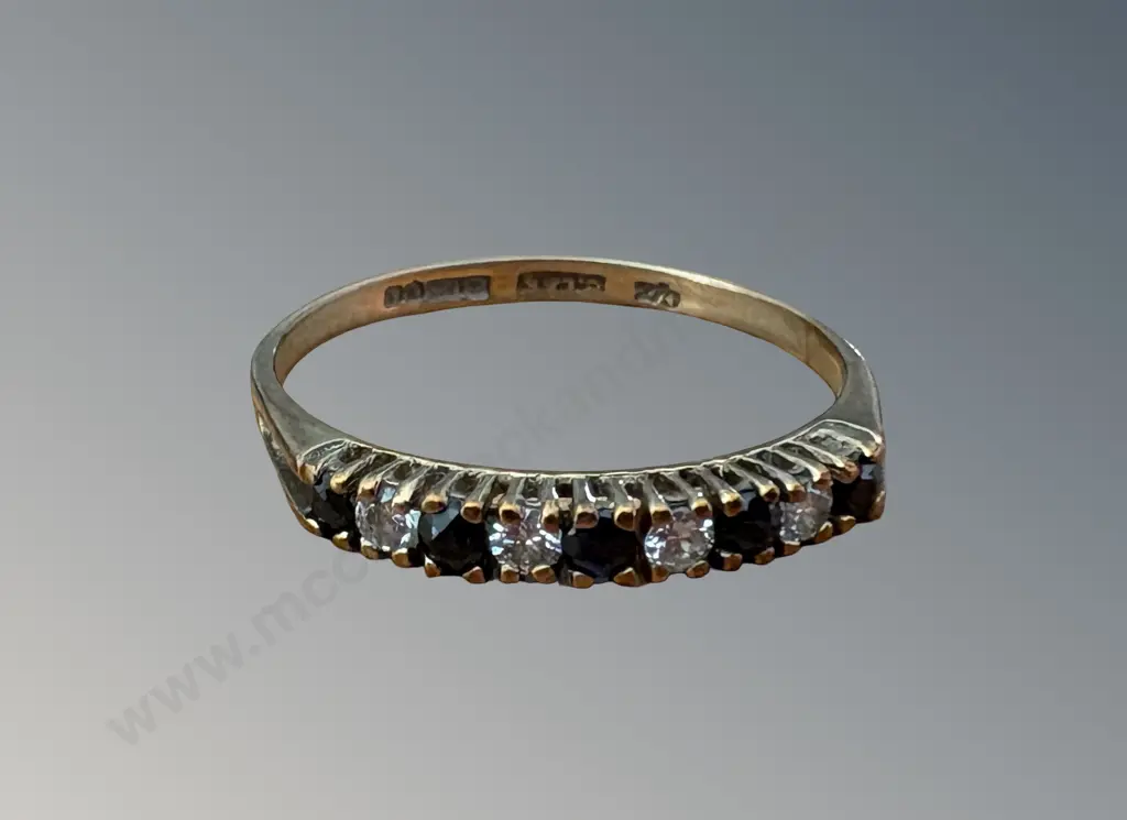 9ct Gold Diamond and Sapphire Ring, Size T, TW1.5gms Image 1++