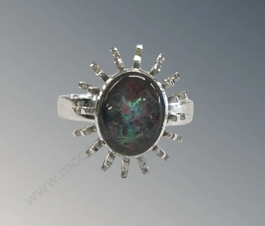 18ct White Gold Opal Dress Ring, Size M, TW4.7gms Image 1++