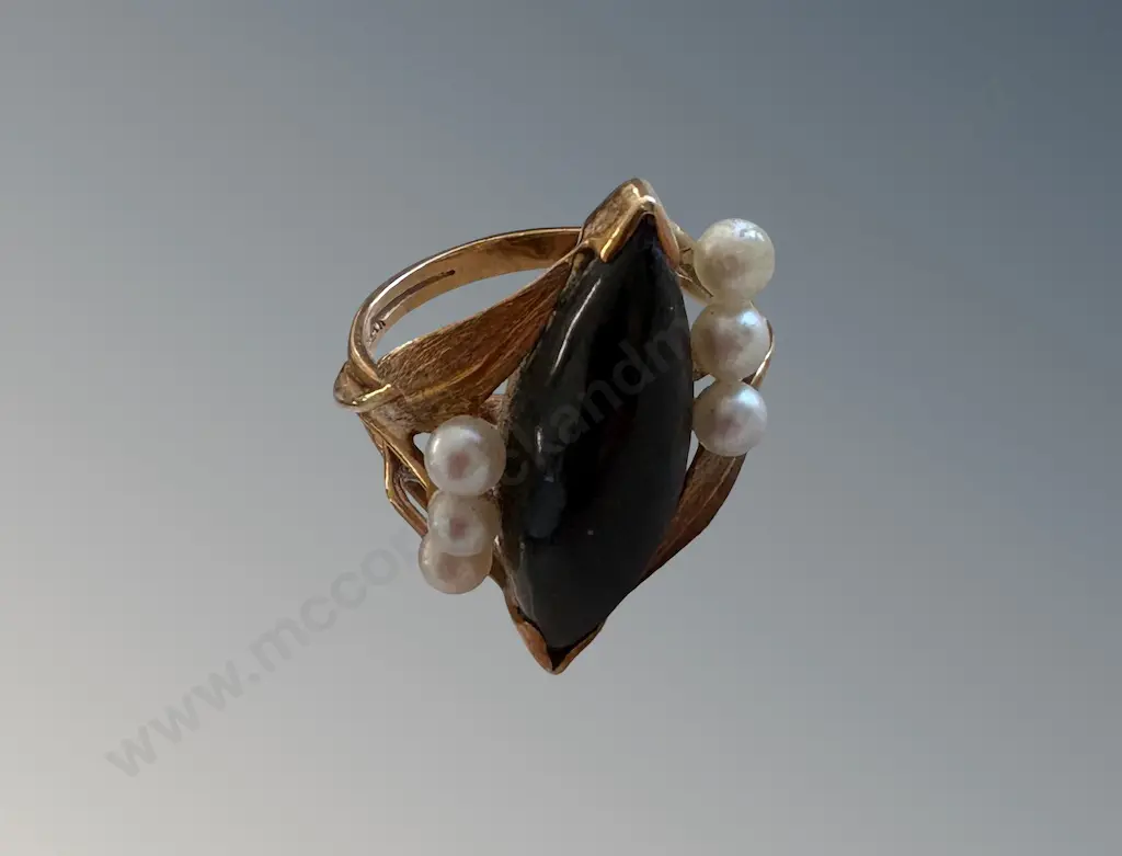 9ct? Gold Pearl and Jet Dress Ring, Size M, TW4.6gms Image 1++