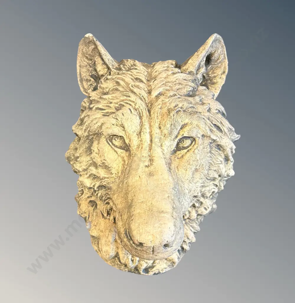 Stone Wolf Head Wall Mounted Fountain L28xD20cm Image 1++