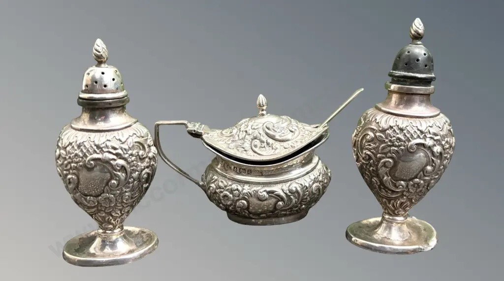 Embossed Sterling Silver Cruet Set with Blue Glass Liner and Spoon AF,  TW132gms (w/o liner) Image 1++