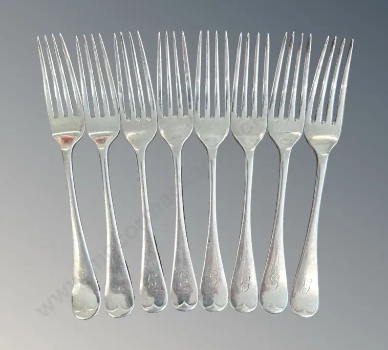 Set of Eight Sterling Silver Rats Tail Forks, TW404gms Image 1++