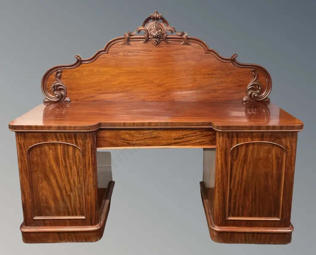 Mahogany Breakfront Sideboard with Cutlery Drawer, Cellarette and a Grape and Leaf Carved Back H162xL198xD60cm Image 1++