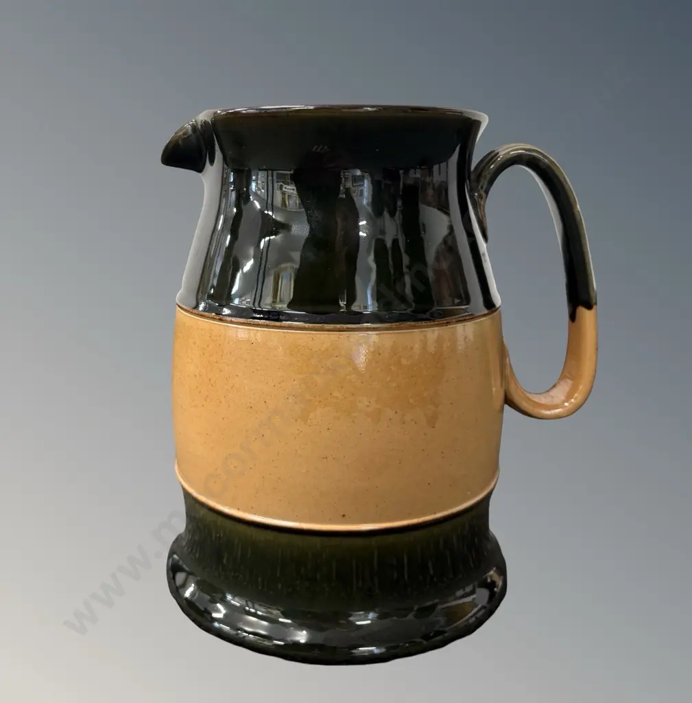 Doulton Lambeth Stoneware Jug with two tone Olive and Tan Glaze, H22cm Image 1++