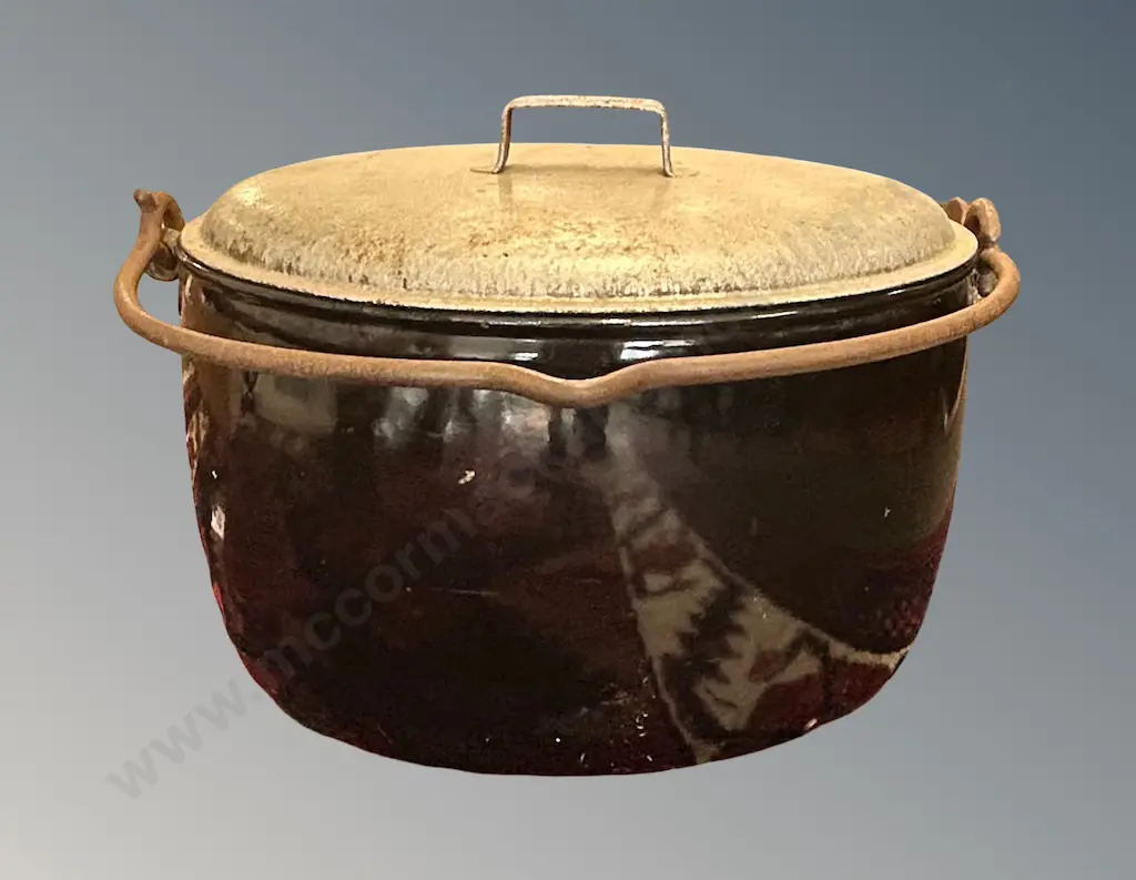 Black Enamel Cast Iron Pot with Handle, L41xH22cm Image 1++