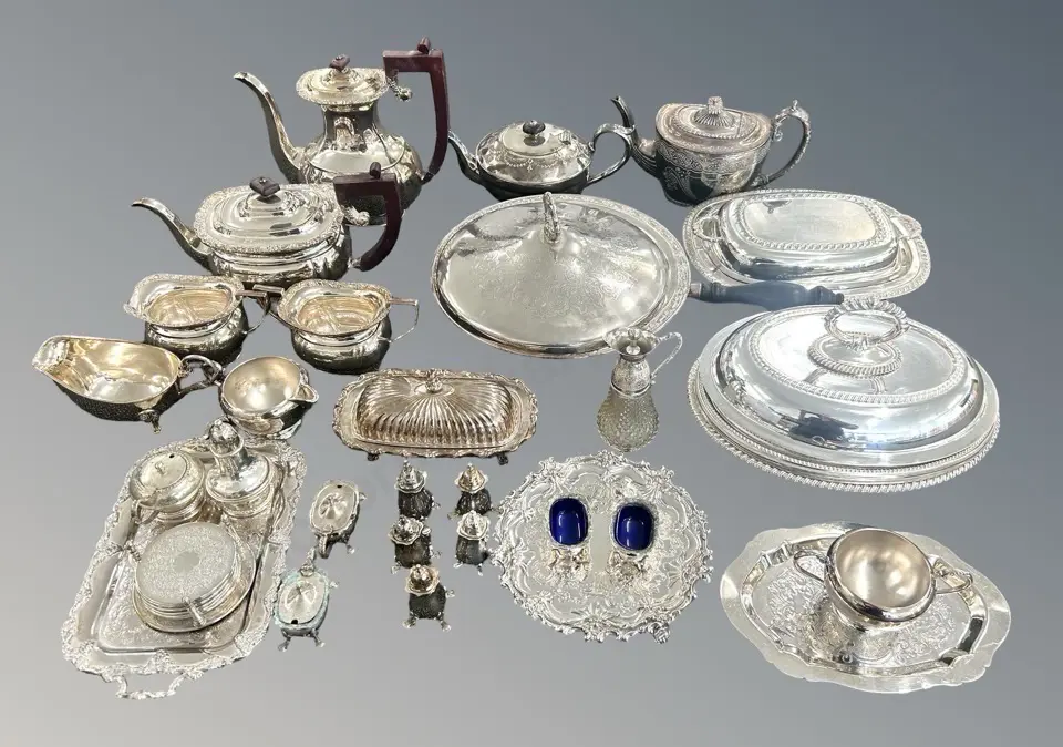 Large Quantity of Silver Plated Teapots, Coffee Pots, Entree Dishes, Gravy Boats, Peppers, Salts etc Image 1++