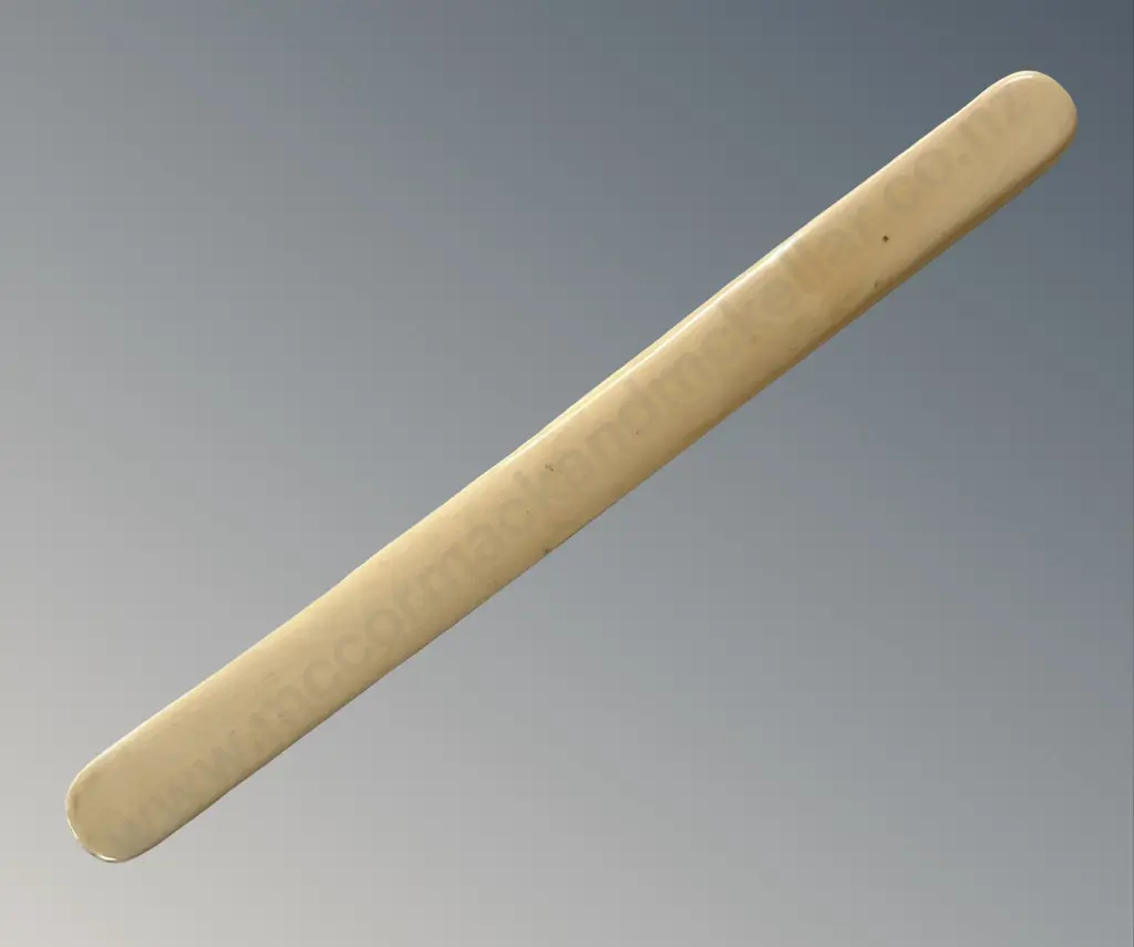 Ivory Paper Knife L38cm Image 1++