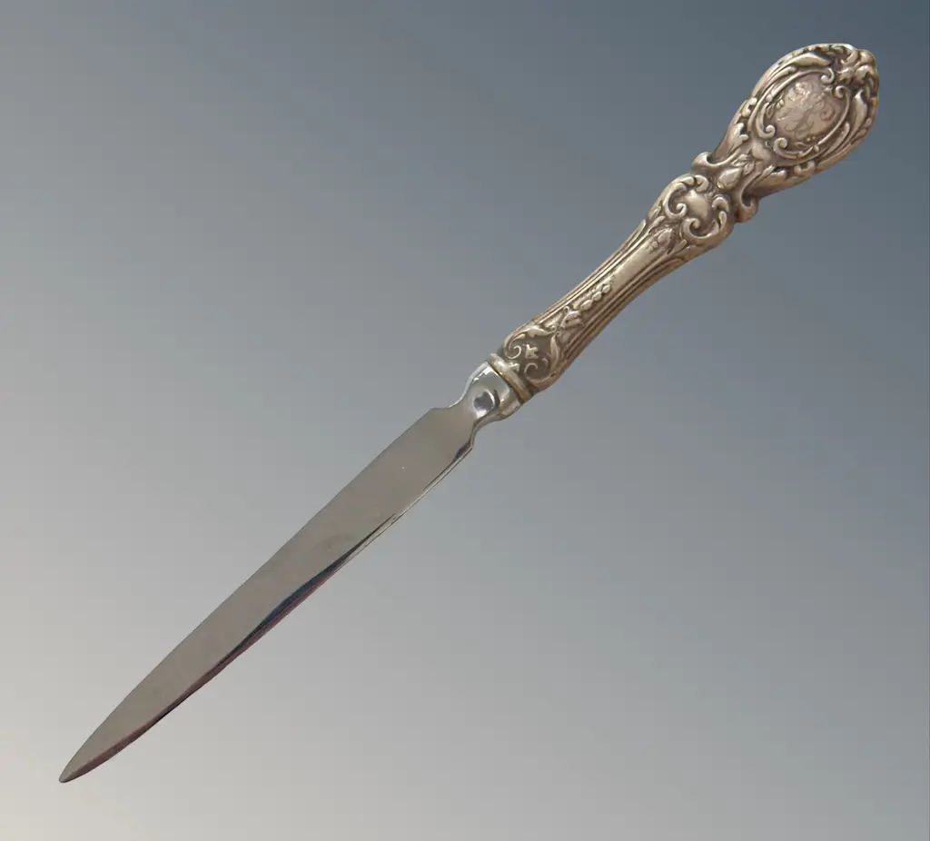 Stirling Silver Paper Knife with Art Nouveau Embossed Handle, L20cm, TW39gms Image 1++