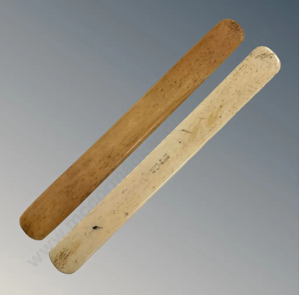 Ivory and Bone Paper Knives (2) L20cm Image 1++