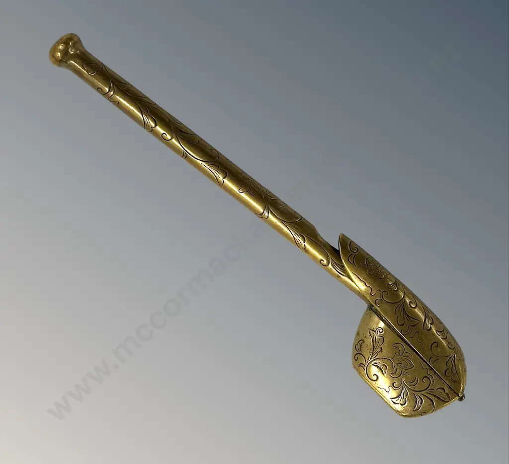 Japanese Brass Yatate Travelling Inkwell/Pen with Seal, L20cm Image 1++