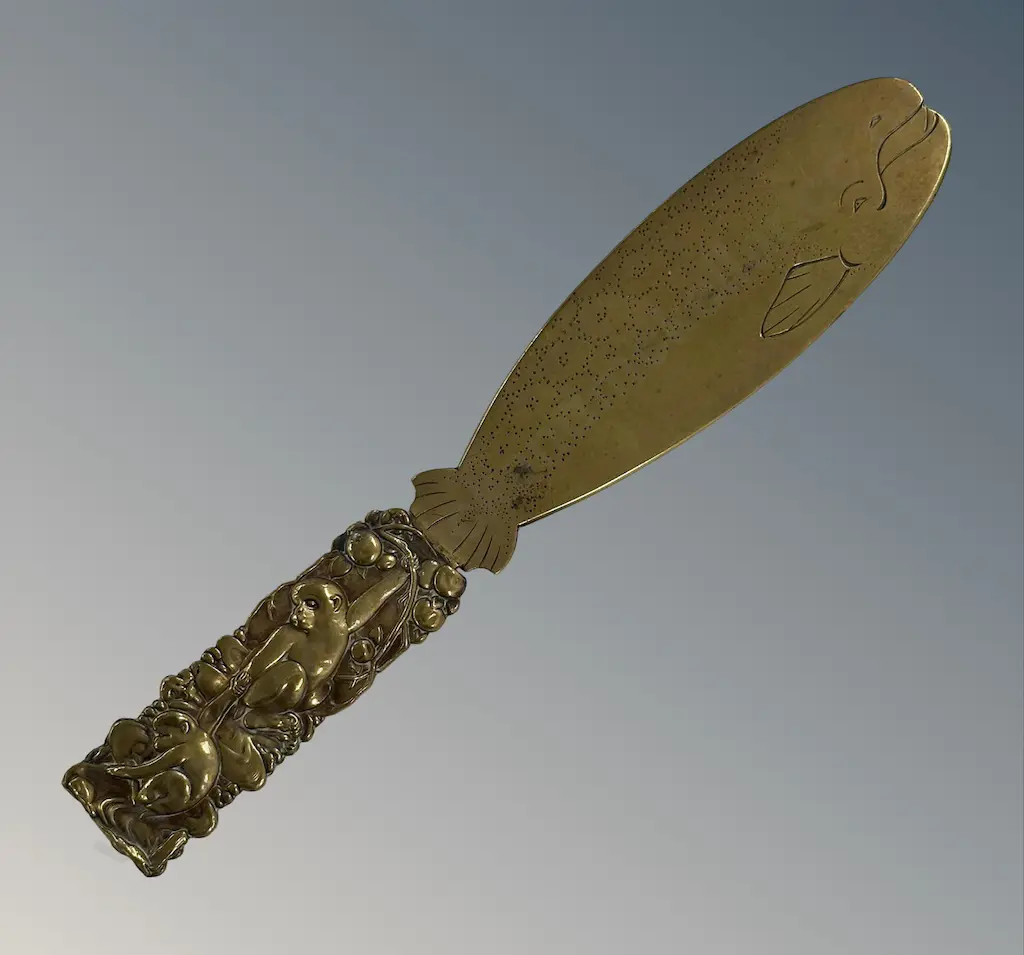 Brass Paper Knife Depicting a Whale with an Embossed Handle L25cm Image 1++