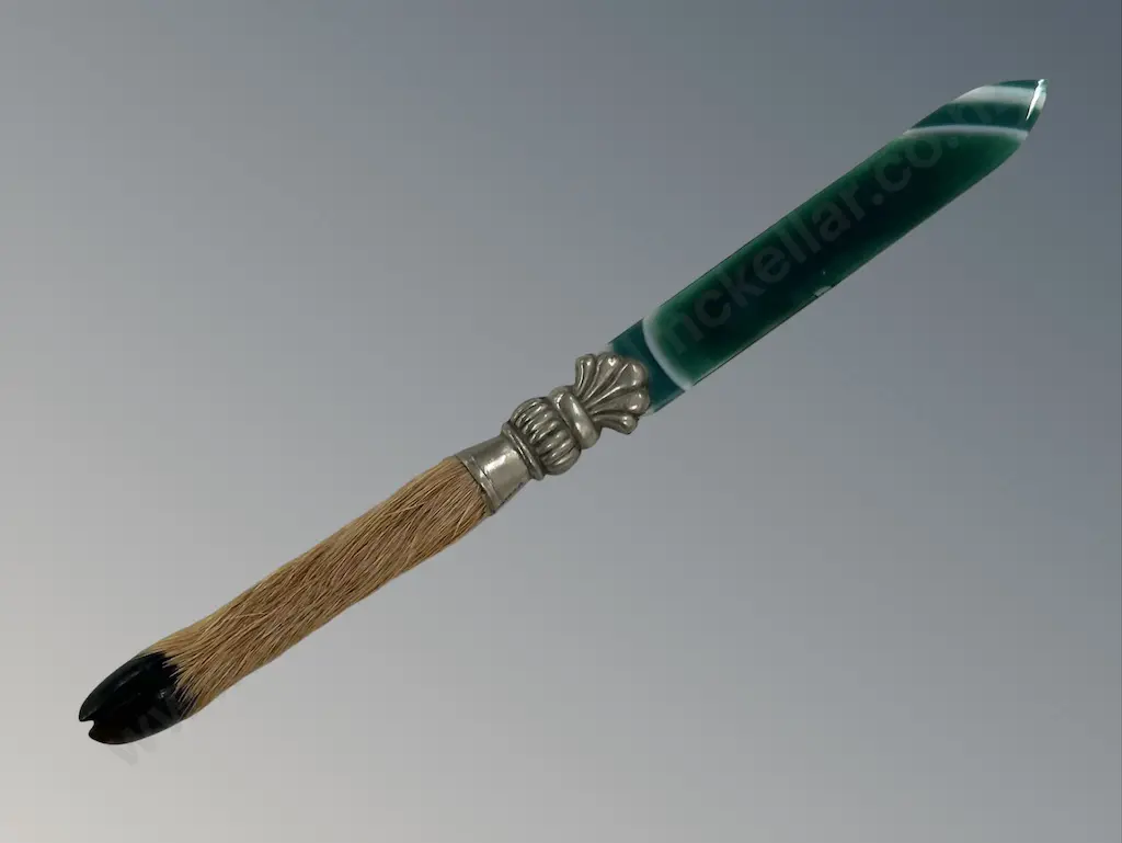 Novelty Deer Hoof Letter Opener with Silver Bolster marked Germany L17cm Image 1++