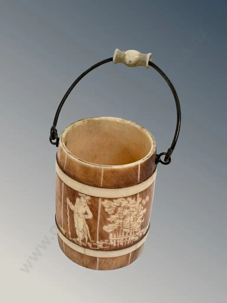 Ivory Bucket with a Figure and Bamboo Motif Table Match Holder H4.5cm Image 1++