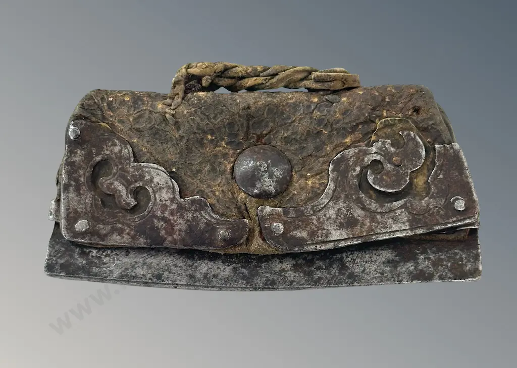 19thC Tibetan Fire Steel Tinder Box H7cm Image 1++