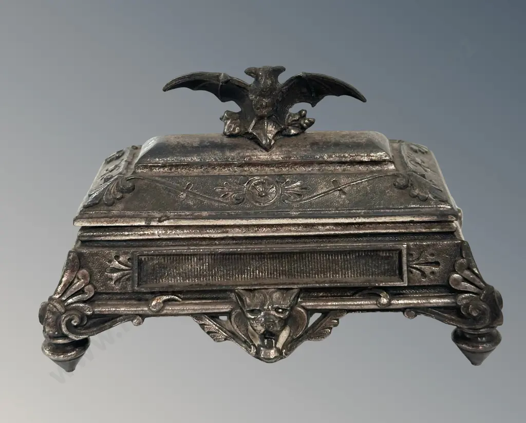 Metal Casket with Figural Bat Table Match Holder H7.5cm Image 1++