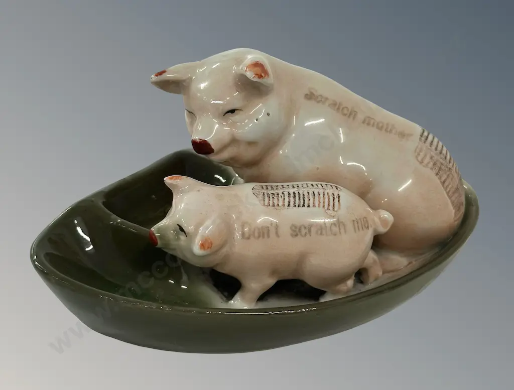German Porcelain Fairing Pigs 'Don't Scratch Me' Table Match Holder H7cm Image 1++