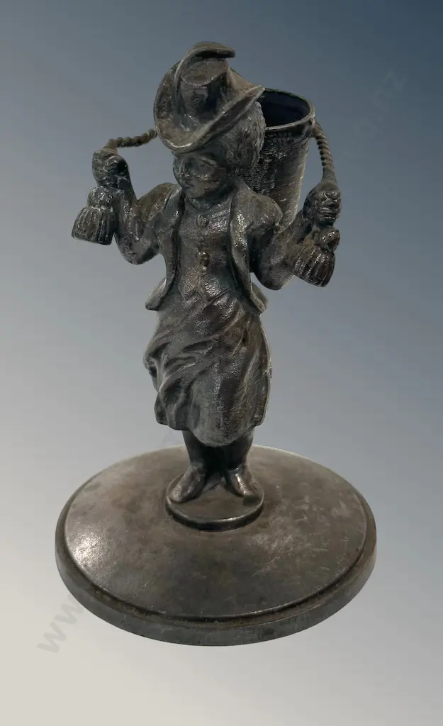 Plated Victorian Figure Table Match Holder H11cm Image 1++