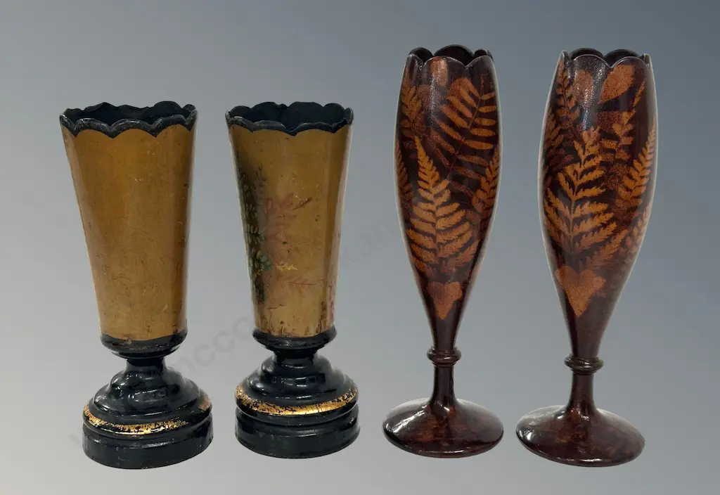 Pair of Wooden Hand Painted Fluted Edge Spill Vases with Ferns H15-17cm Image 1++