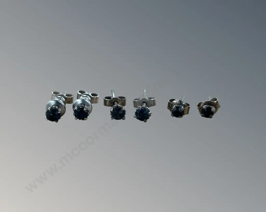 Three Pairs of Sapphire Stud Earrings with Sterling Silver Mounts, TW2.7gms Image 1++