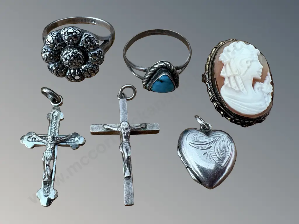 Sterling Silver Heart Locket, 2 Crucifix Pendants, 2 Dress Rings and .800 Silver Cameo Brooch, TW6.8gms Image 1++
