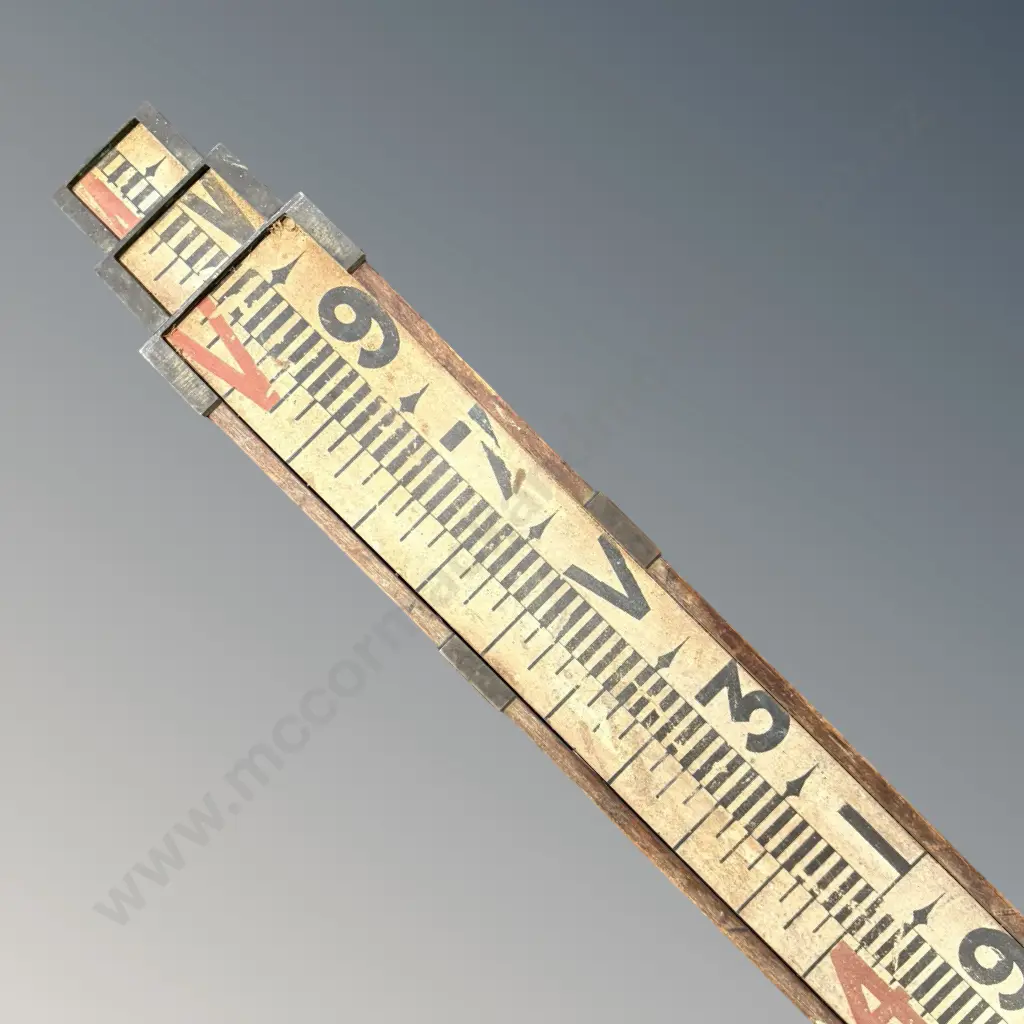 Surveyors Staff - L Cassella, London, also inscribed A.H Ross, Optician, Dunedin L330cm extended Image 1++