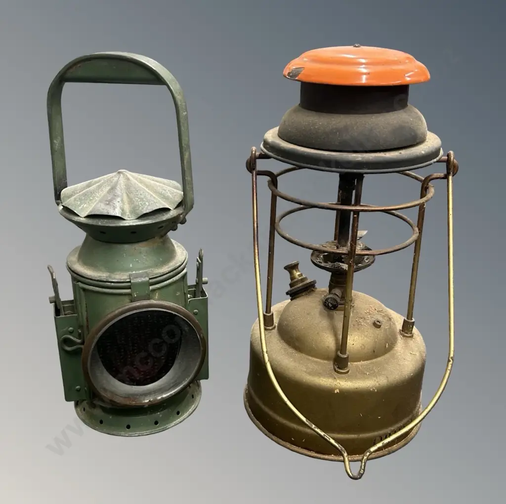 Kerosine Lamp and  a Ships Port Lantern, H32,33cm Image 1++