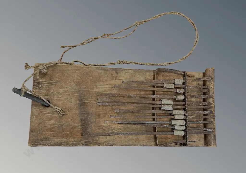 Traditional African Musical Instrument, Klaimba, (Thumb Piano), L24xW11cm Image 1++